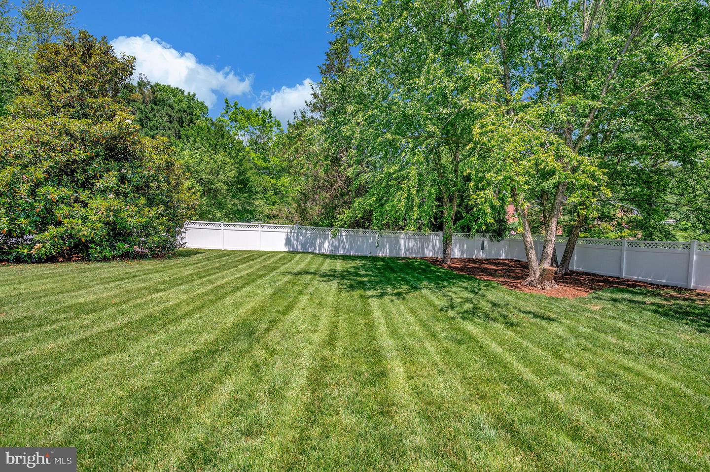 313 INGLESIDE DR, FREDERICKSBURG, Virginia 22405, 5 Bedrooms Bedrooms, ,4 BathroomsBathrooms,Residential,For sale,313 INGLESIDE DR,VAST2037454 MLS # VAST2037454