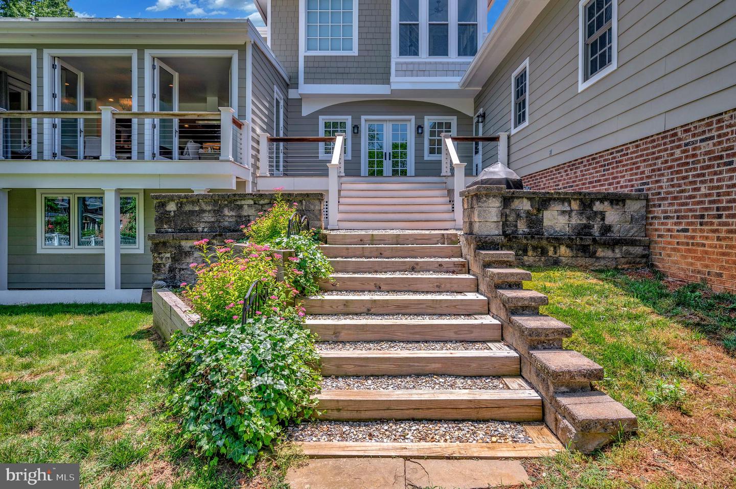 313 INGLESIDE DR, FREDERICKSBURG, Virginia 22405, 5 Bedrooms Bedrooms, ,4 BathroomsBathrooms,Residential,For sale,313 INGLESIDE DR,VAST2037454 MLS # VAST2037454