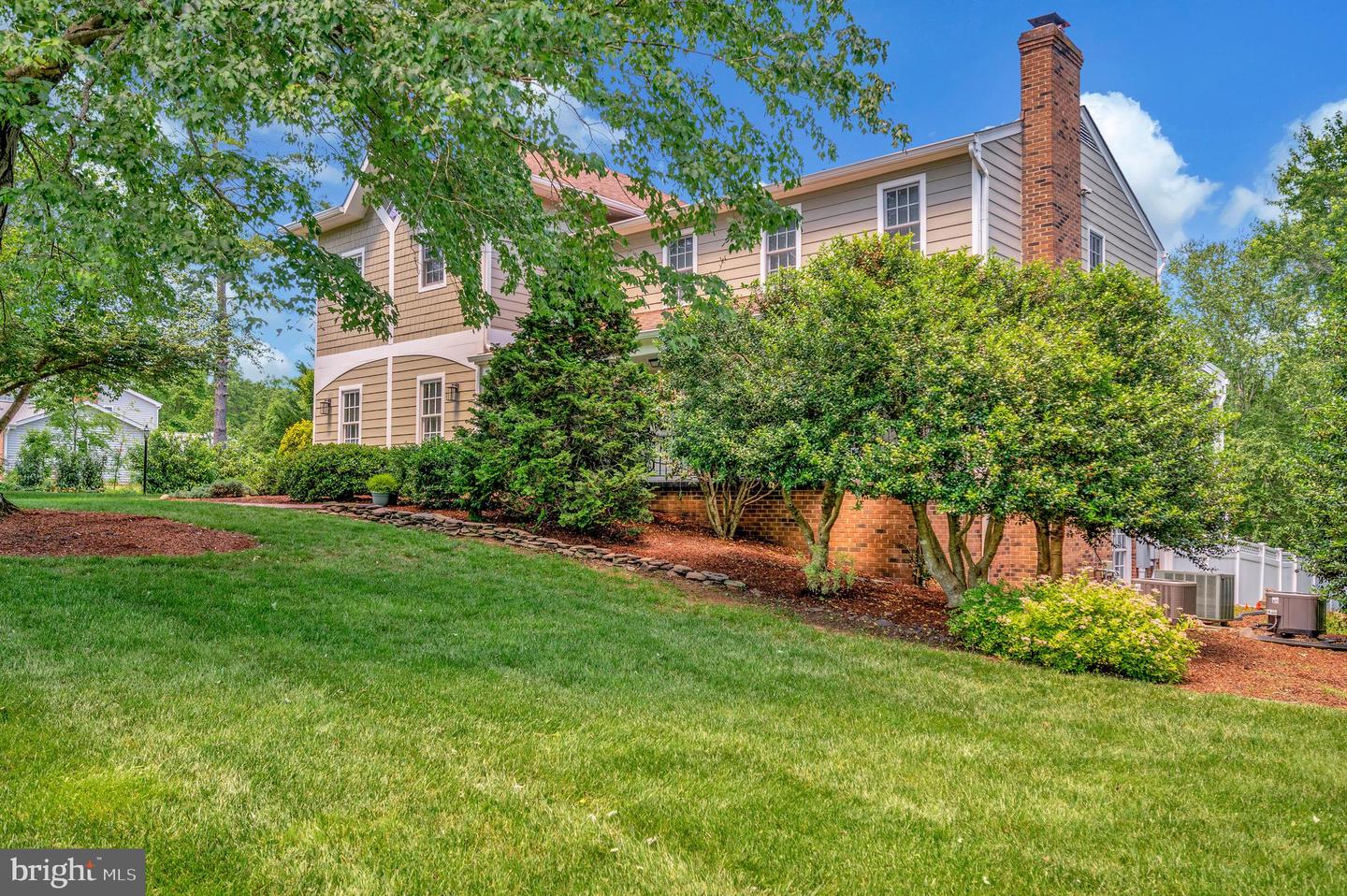 313 INGLESIDE DR, FREDERICKSBURG, Virginia 22405, 5 Bedrooms Bedrooms, ,4 BathroomsBathrooms,Residential,For sale,313 INGLESIDE DR,VAST2037454 MLS # VAST2037454