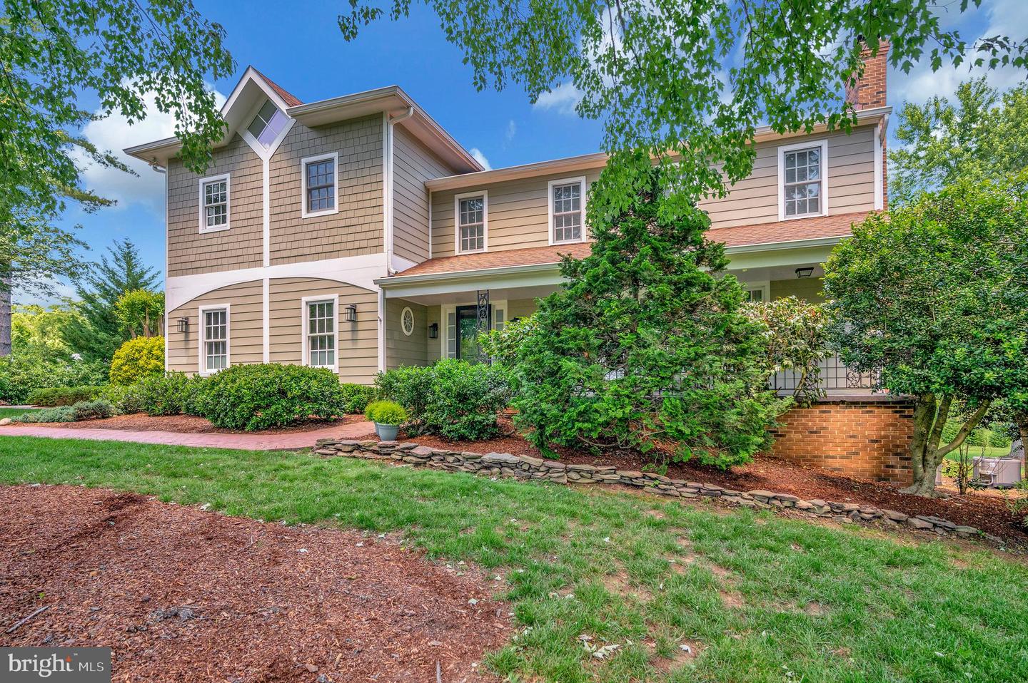 313 INGLESIDE DR, FREDERICKSBURG, Virginia 22405, 5 Bedrooms Bedrooms, ,4 BathroomsBathrooms,Residential,For sale,313 INGLESIDE DR,VAST2037454 MLS # VAST2037454