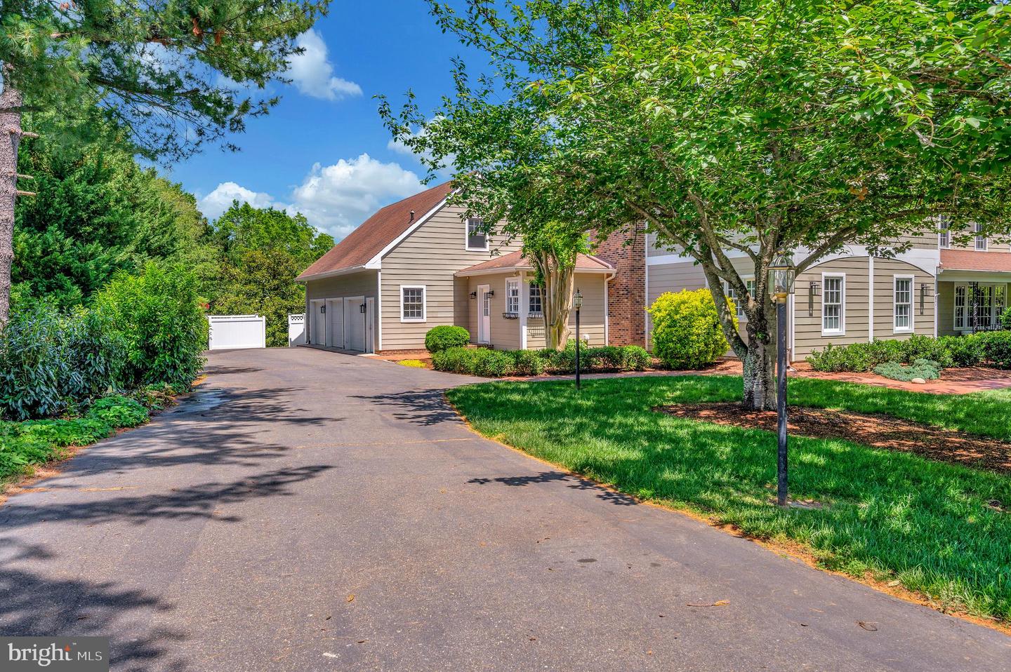 313 INGLESIDE DR, FREDERICKSBURG, Virginia 22405, 5 Bedrooms Bedrooms, ,4 BathroomsBathrooms,Residential,For sale,313 INGLESIDE DR,VAST2037454 MLS # VAST2037454