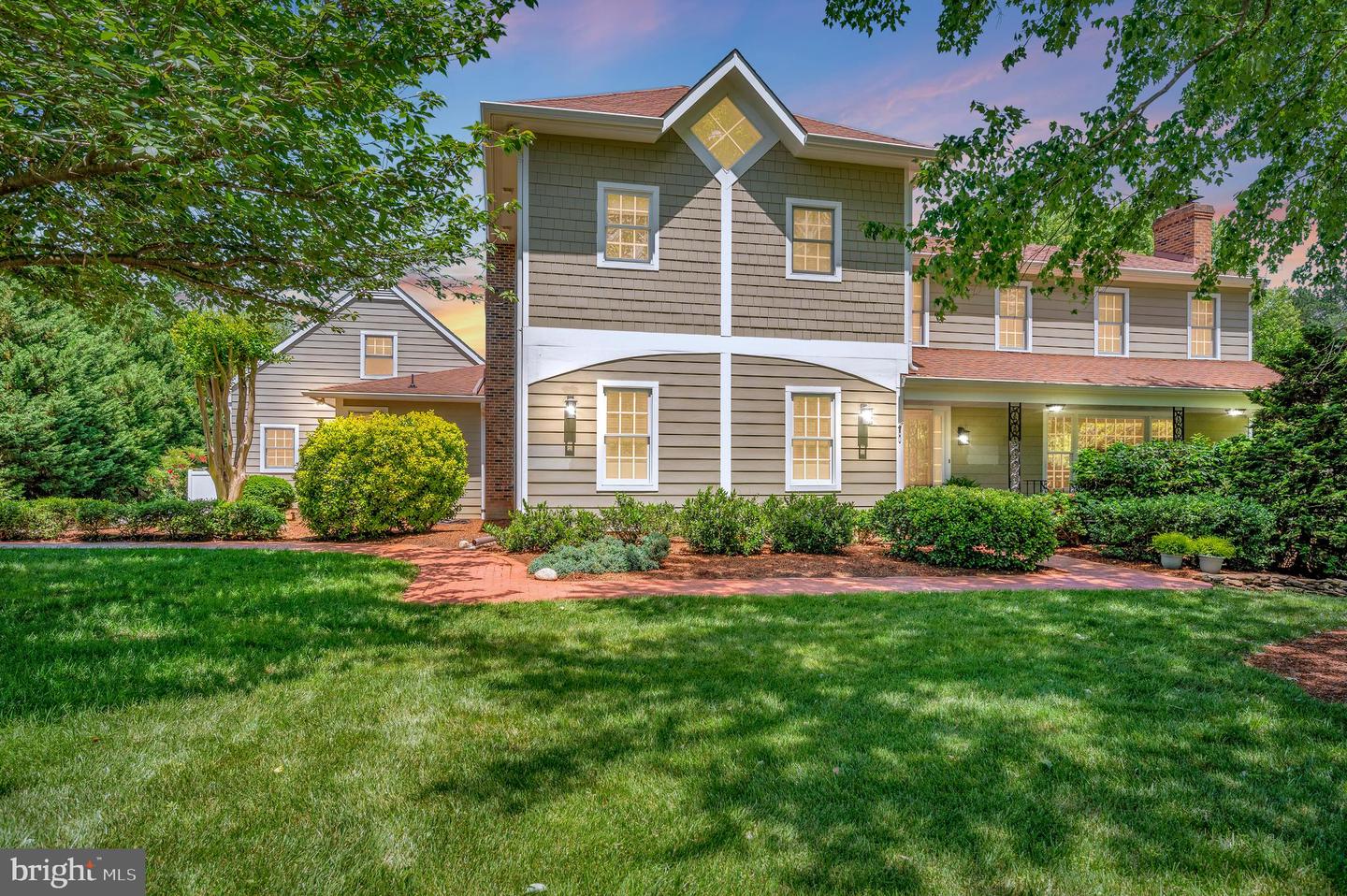 313 INGLESIDE DR, FREDERICKSBURG, Virginia 22405, 5 Bedrooms Bedrooms, ,4 BathroomsBathrooms,Residential,For sale,313 INGLESIDE DR,VAST2037454 MLS # VAST2037454