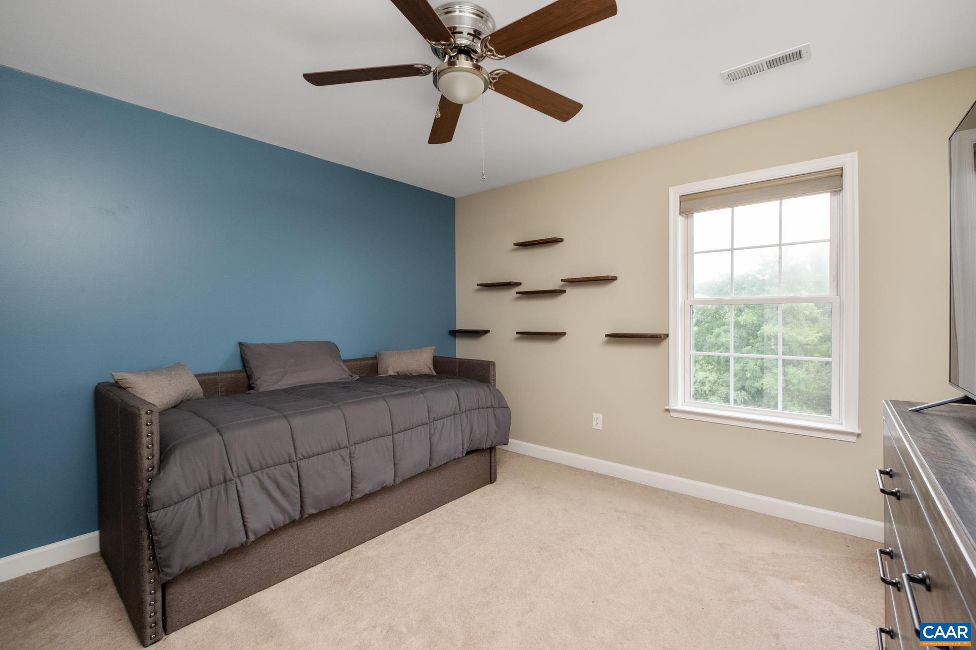 208 CLAYBROOK DR, WAYNESBORO, Virginia 22980, 5 Bedrooms Bedrooms, ,3 BathroomsBathrooms,Residential,208 CLAYBROOK DR,661140 MLS # 661140