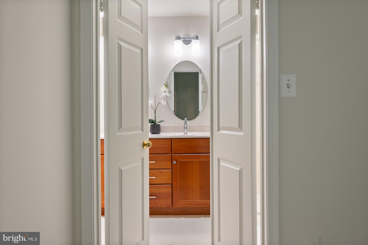 7200 BURTON HILL CT, SPRINGFIELD, Virginia 22152, 3 Bedrooms Bedrooms, ,3 BathroomsBathrooms,Residential,For sale,7200 BURTON HILL CT,VAFX2232348 MLS # VAFX2232348