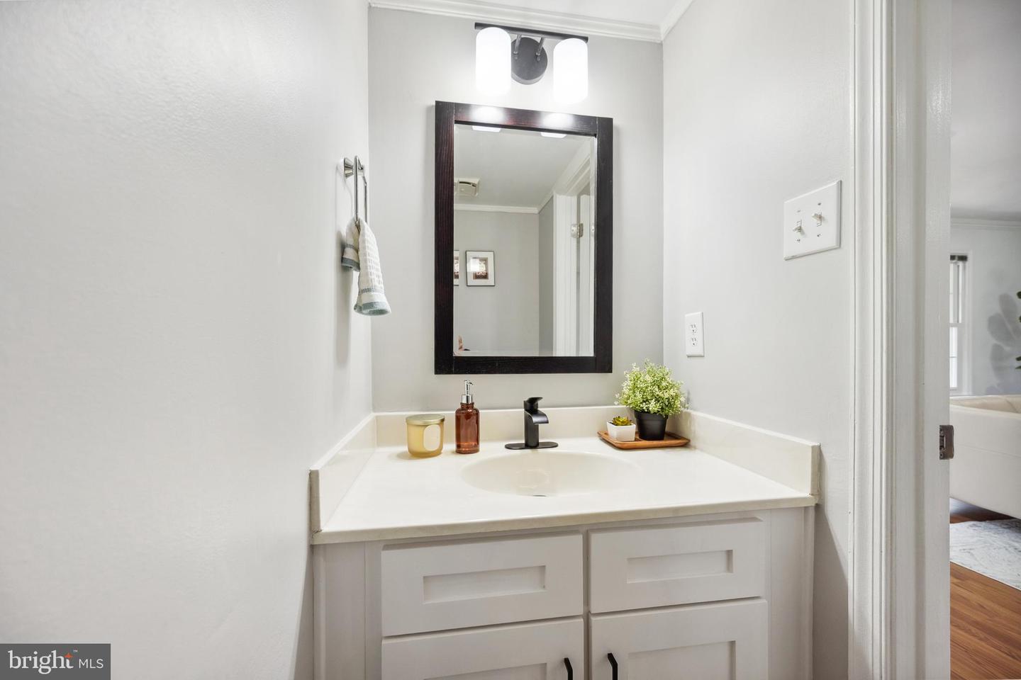 1328 MISTYVALE ST, HERNDON, Virginia 20170, 3 Bedrooms Bedrooms, ,2 BathroomsBathrooms,Residential,For sale,1328 MISTYVALE ST,VAFX2232350 MLS # VAFX2232350