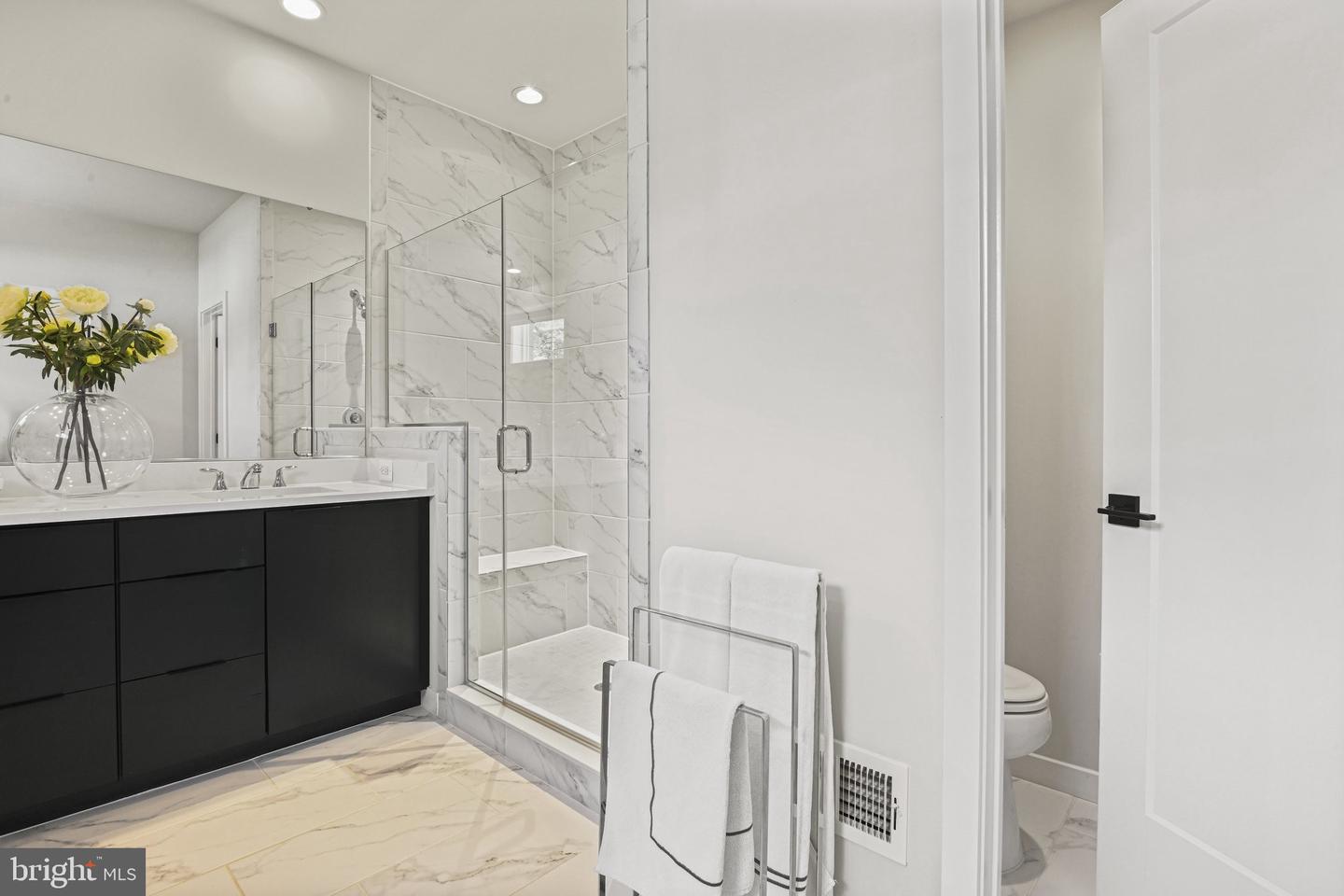 11748 SUNRISE VALLEY DR, RESTON, Virginia 20191, 3 Bedrooms Bedrooms, ,3 BathroomsBathrooms,Residential,For sale,11748 SUNRISE VALLEY DR,VAFX2232428 MLS # VAFX2232428