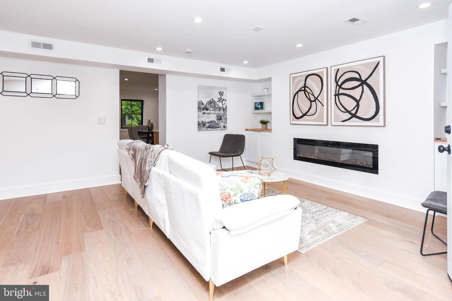 4324 YUMA ST NW, WASHINGTON, District Of Columbia 20016, 5 Bedrooms Bedrooms, ,5 BathroomsBathrooms,Residential,For sale,4324 YUMA ST NW,DCDC2194342 MLS # DCDC2194342
