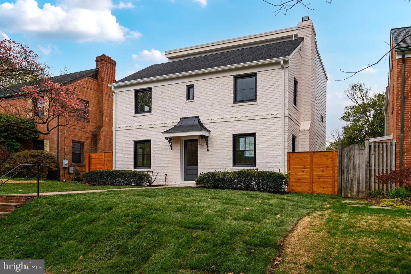 4324 YUMA ST NW, WASHINGTON, District Of Columbia 20016, 5 Bedrooms Bedrooms, ,5 BathroomsBathrooms,Residential,For sale,4324 YUMA ST NW,DCDC2194342 MLS # DCDC2194342