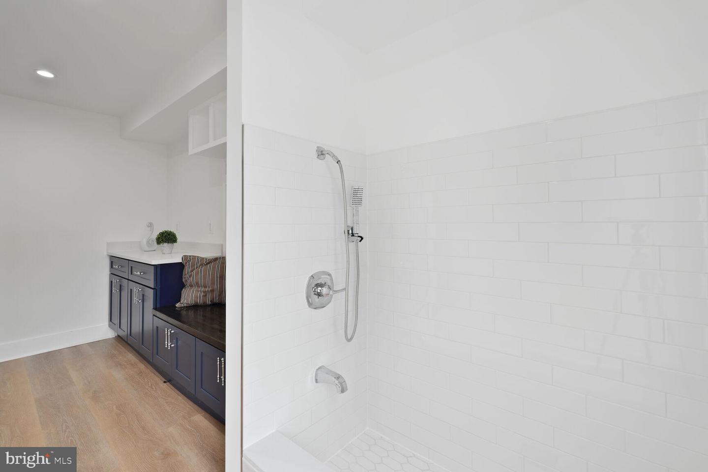 4324 YUMA ST NW, WASHINGTON, District Of Columbia 20016, 5 Bedrooms Bedrooms, ,5 BathroomsBathrooms,Residential,For sale,4324 YUMA ST NW,DCDC2194342 MLS # DCDC2194342