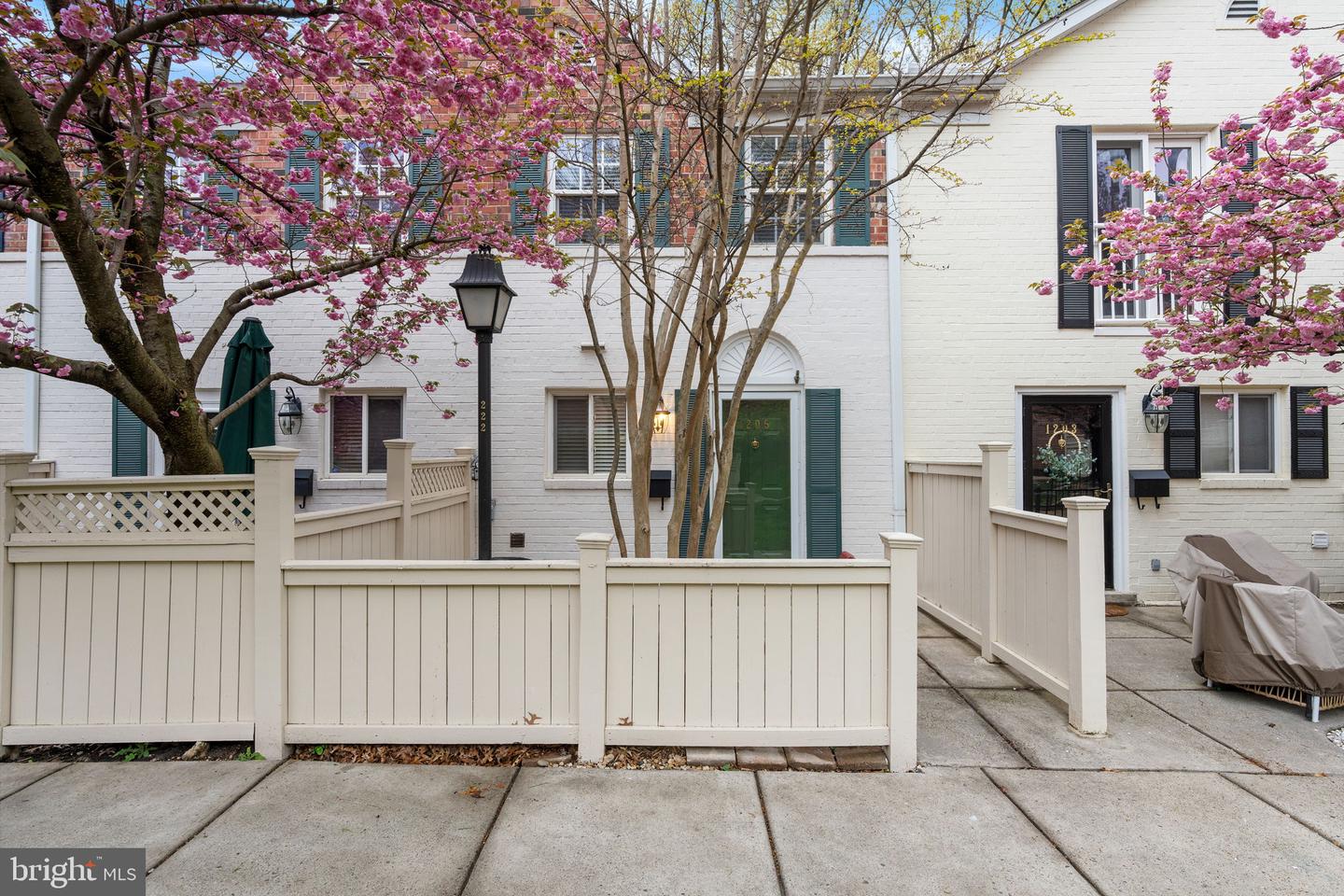 1205 N VAN DORN ST, ALEXANDRIA, Virginia 22304, 2 Bedrooms Bedrooms, ,1 BathroomBathrooms,Residential,For sale,1205 N VAN DORN ST,VAAX2043862 MLS # VAAX2043862