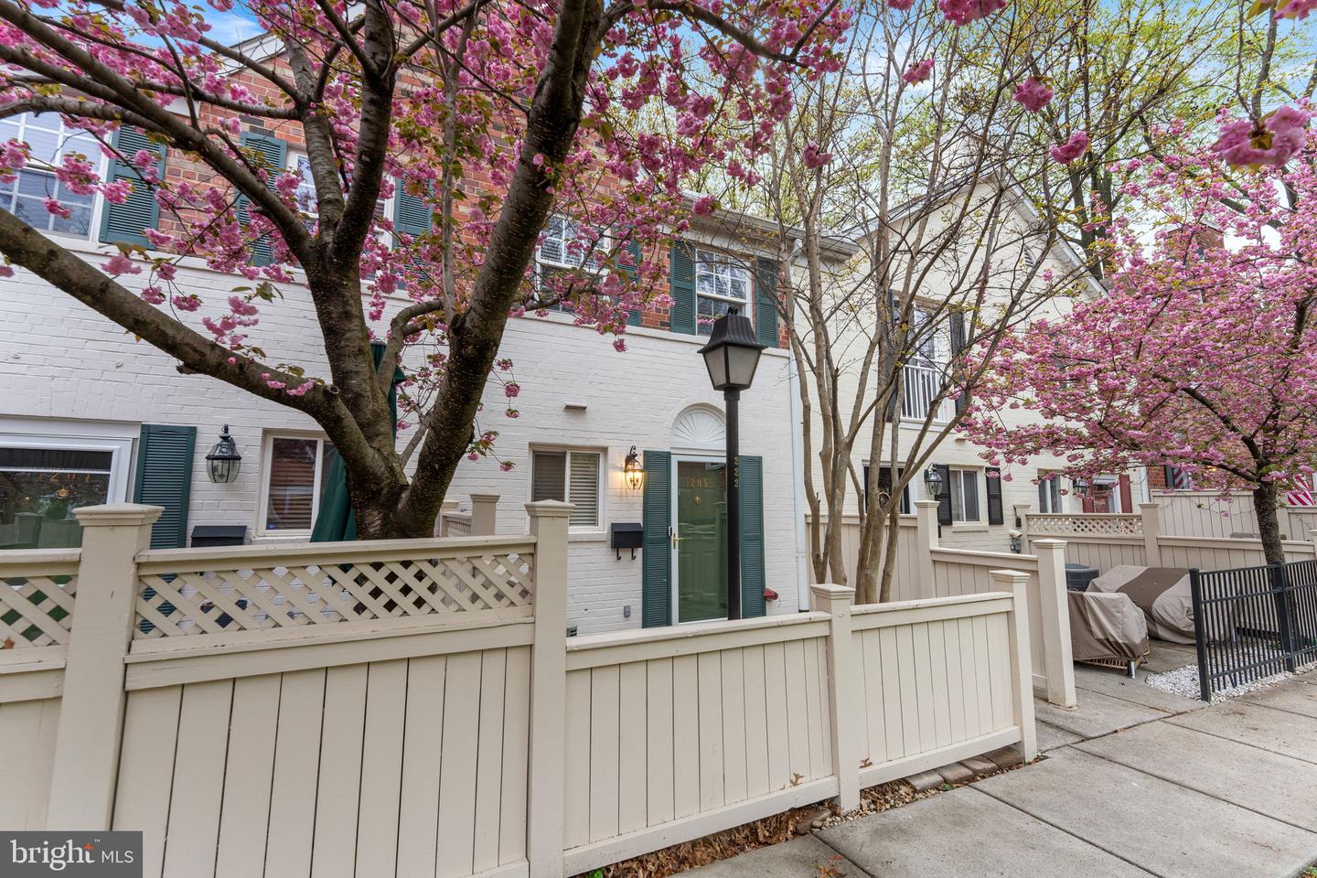 1205 N VAN DORN ST, ALEXANDRIA, Virginia 22304, 2 Bedrooms Bedrooms, ,1 BathroomBathrooms,Residential,For sale,1205 N VAN DORN ST,VAAX2043862 MLS # VAAX2043862