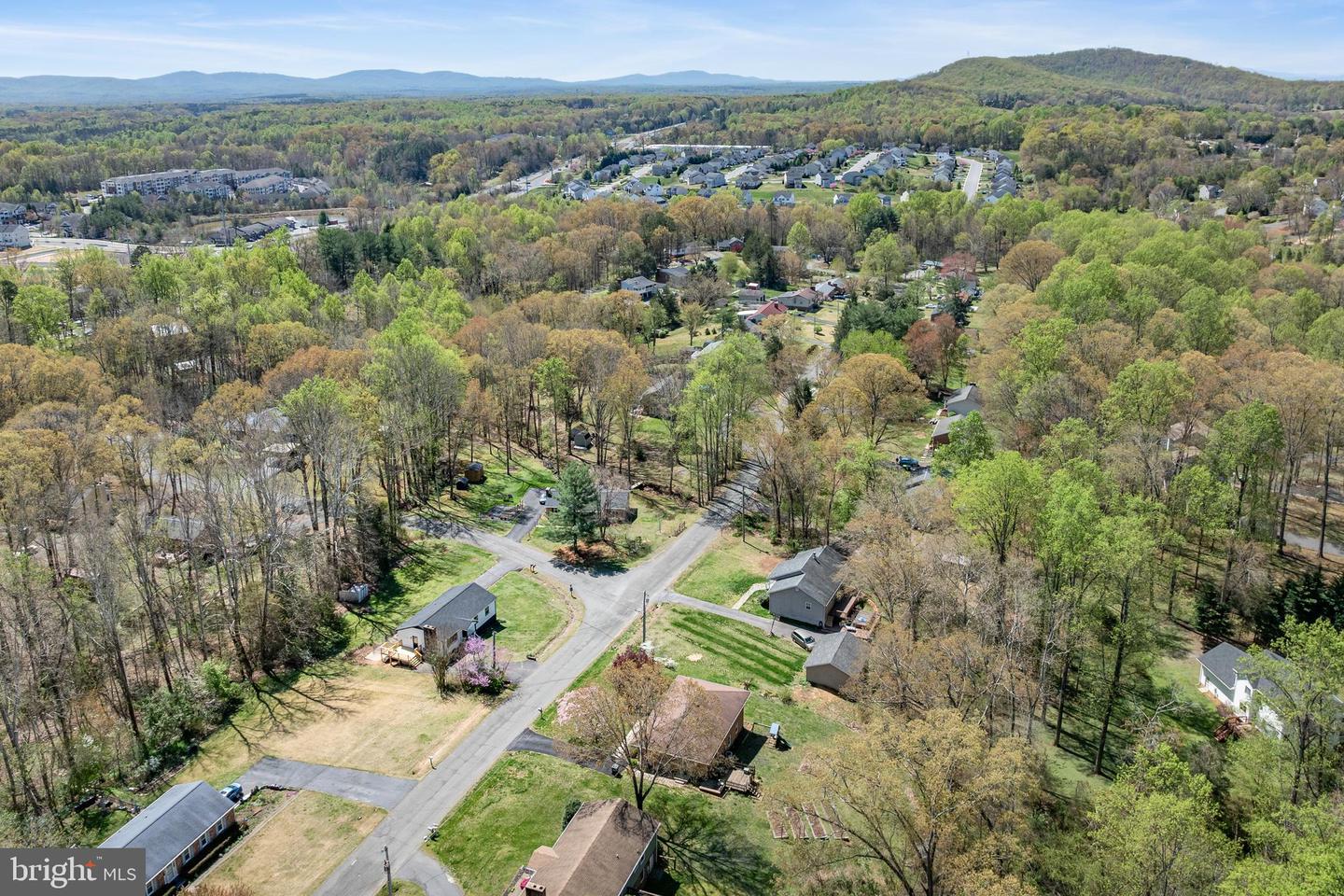 19 WHITETHORN CT, RUCKERSVILLE, Virginia 22968, 3 Bedrooms Bedrooms, ,3 BathroomsBathrooms,Residential,For sale,19 WHITETHORN CT,VAGR2000692 MLS # VAGR2000692