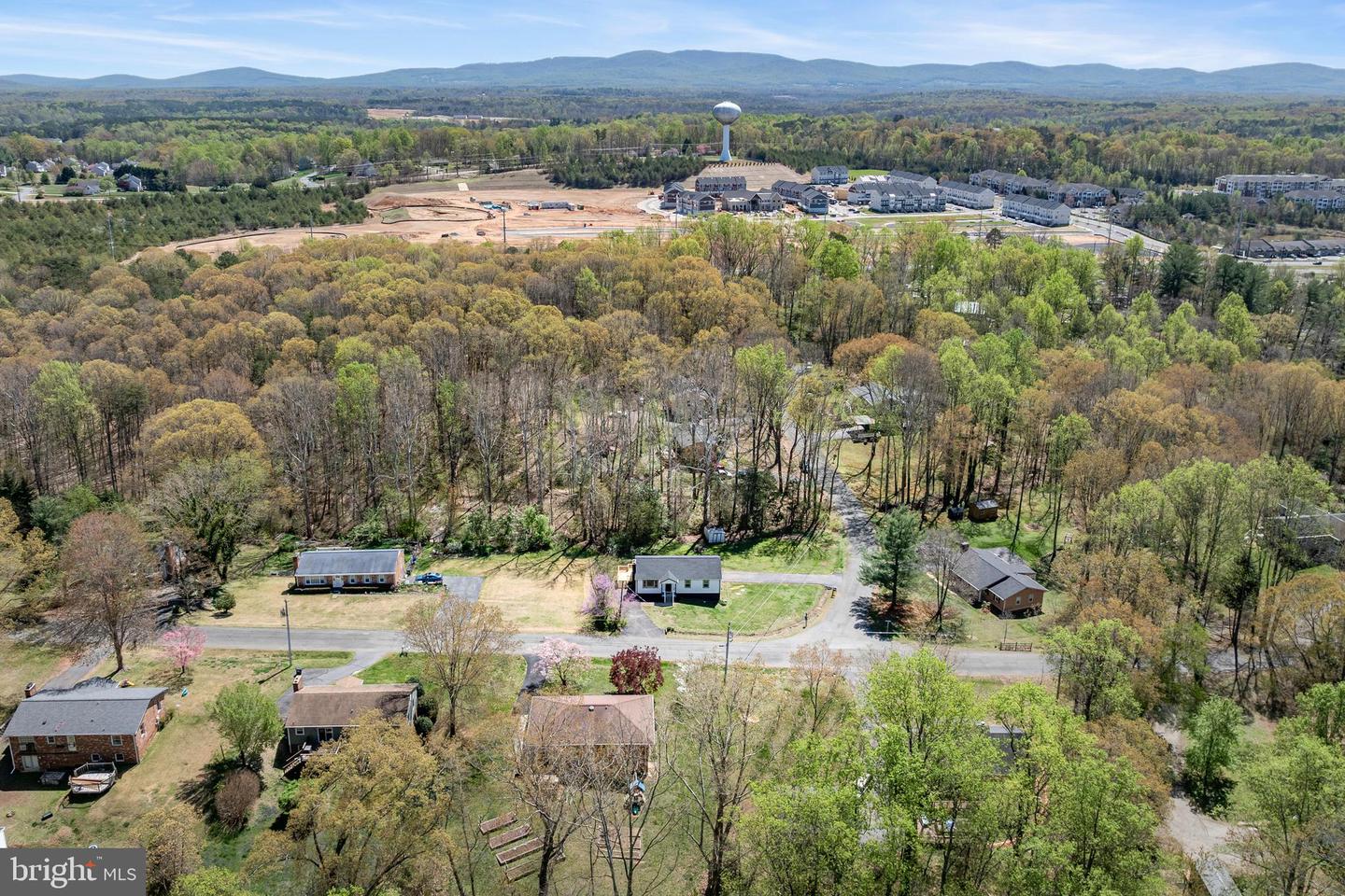 19 WHITETHORN CT, RUCKERSVILLE, Virginia 22968, 3 Bedrooms Bedrooms, ,3 BathroomsBathrooms,Residential,For sale,19 WHITETHORN CT,VAGR2000692 MLS # VAGR2000692