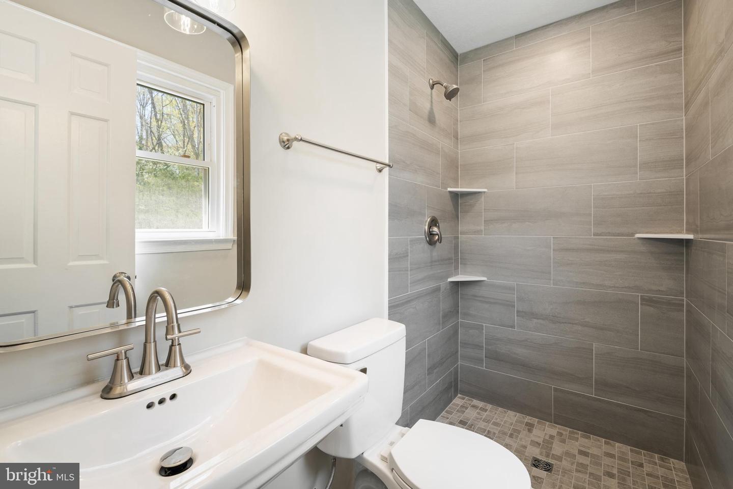 19 WHITETHORN CT, RUCKERSVILLE, Virginia 22968, 3 Bedrooms Bedrooms, ,3 BathroomsBathrooms,Residential,For sale,19 WHITETHORN CT,VAGR2000692 MLS # VAGR2000692