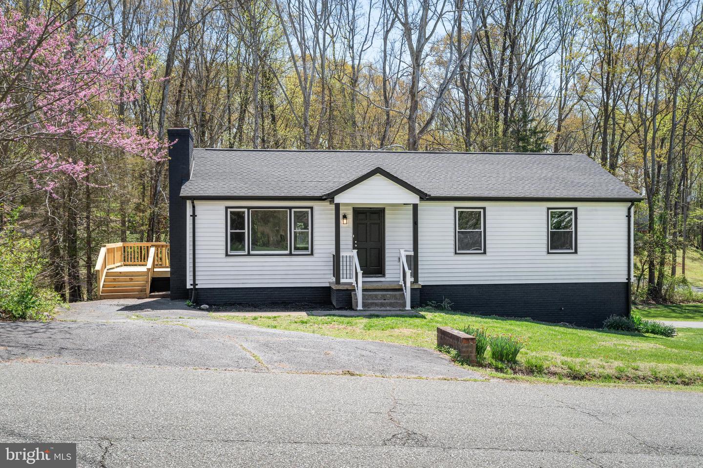 19 WHITETHORN CT, RUCKERSVILLE, Virginia 22968, 3 Bedrooms Bedrooms, ,3 BathroomsBathrooms,Residential,For sale,19 WHITETHORN CT,VAGR2000692 MLS # VAGR2000692