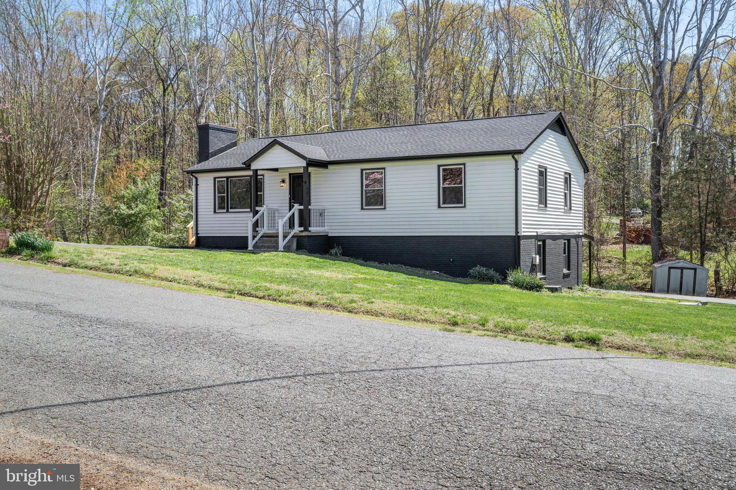 19 WHITETHORN CT, RUCKERSVILLE, Virginia 22968, 3 Bedrooms Bedrooms, ,3 BathroomsBathrooms,Residential,For sale,19 WHITETHORN CT,VAGR2000692 MLS # VAGR2000692