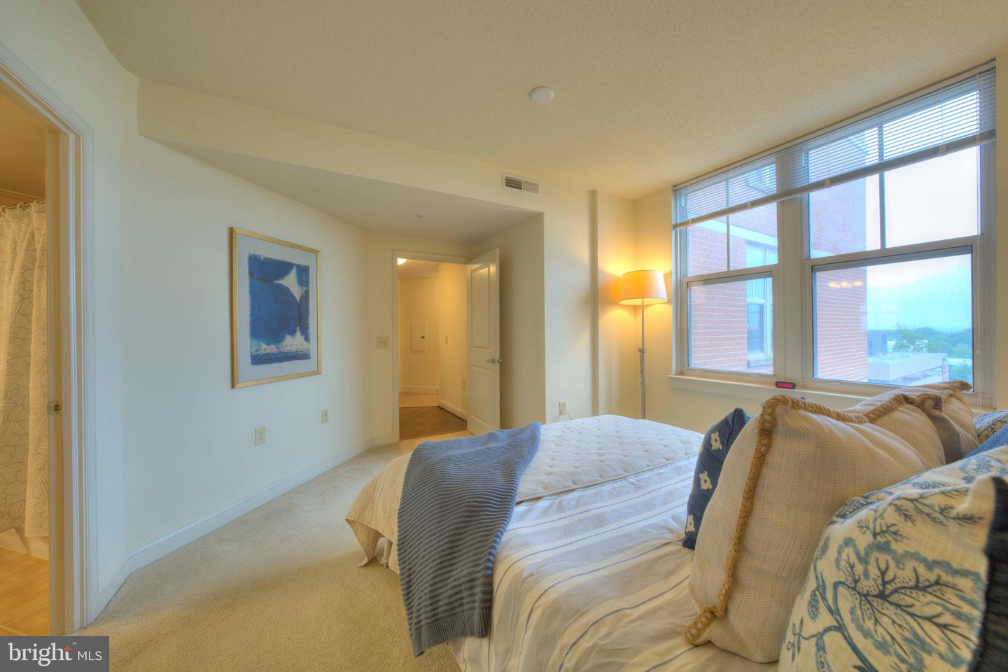 11760 SUNRISE VALLEY DR #703, RESTON, Virginia 20191, 2 Bedrooms Bedrooms, ,2 BathroomsBathrooms,Residential,For sale,11760 SUNRISE VALLEY DR #703,VAFX2234032 MLS # VAFX2234032