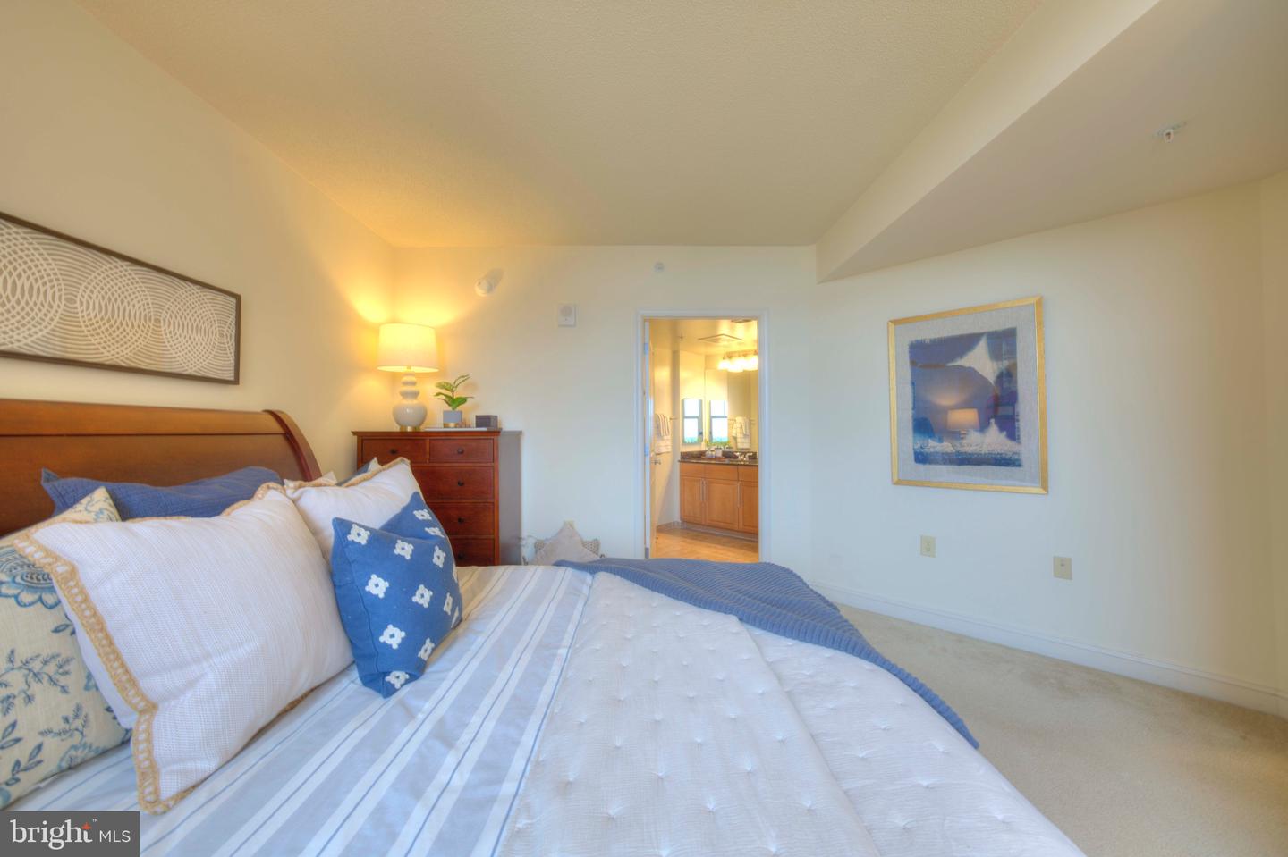 11760 SUNRISE VALLEY DR #703, RESTON, Virginia 20191, 2 Bedrooms Bedrooms, ,2 BathroomsBathrooms,Residential,For sale,11760 SUNRISE VALLEY DR #703,VAFX2234032 MLS # VAFX2234032