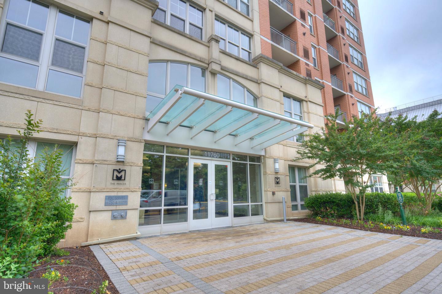 11760 SUNRISE VALLEY DR #703, RESTON, Virginia 20191, 2 Bedrooms Bedrooms, ,2 BathroomsBathrooms,Residential,For sale,11760 SUNRISE VALLEY DR #703,VAFX2234032 MLS # VAFX2234032