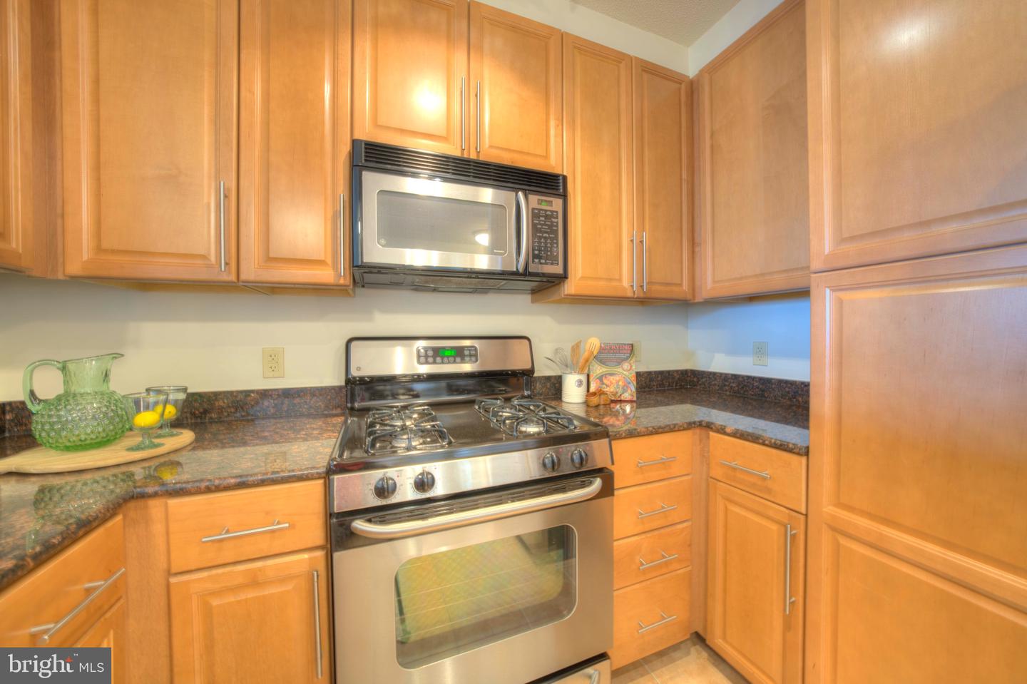 11760 SUNRISE VALLEY DR #703, RESTON, Virginia 20191, 2 Bedrooms Bedrooms, ,2 BathroomsBathrooms,Residential,For sale,11760 SUNRISE VALLEY DR #703,VAFX2234032 MLS # VAFX2234032