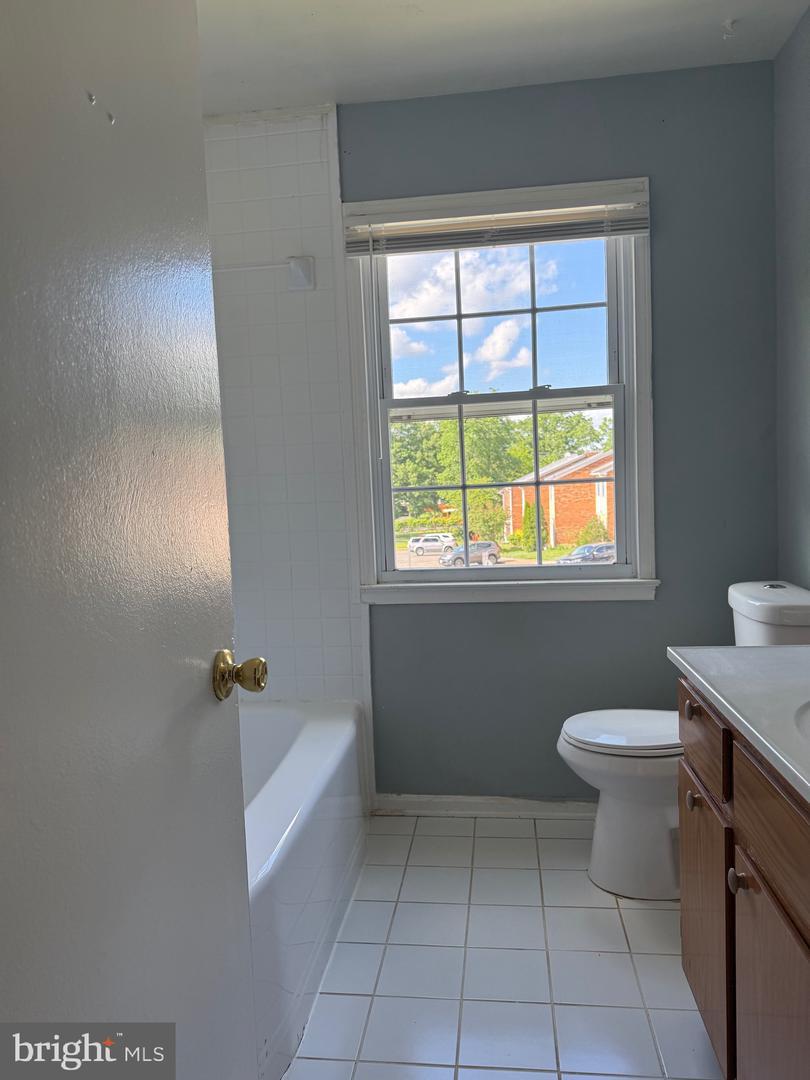 7601 SOMERSET LN, MANASSAS, Virginia 20111, 3 Bedrooms Bedrooms, ,1 BathroomBathrooms,Residential,For sale,7601 SOMERSET LN,VAPW2092080 MLS # VAPW2092080