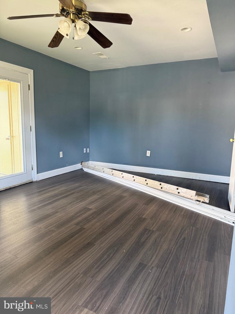 7601 SOMERSET LN, MANASSAS, Virginia 20111, 3 Bedrooms Bedrooms, ,1 BathroomBathrooms,Residential,For sale,7601 SOMERSET LN,VAPW2092080 MLS # VAPW2092080