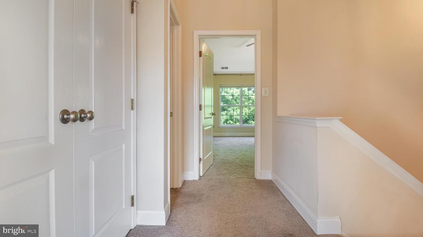 2080 CAPSTONE CIR, HERNDON, Virginia 20170, 3 Bedrooms Bedrooms, ,2 BathroomsBathrooms,Residential,For sale,2080 CAPSTONE CIR,VAFX2234546 MLS # VAFX2234546