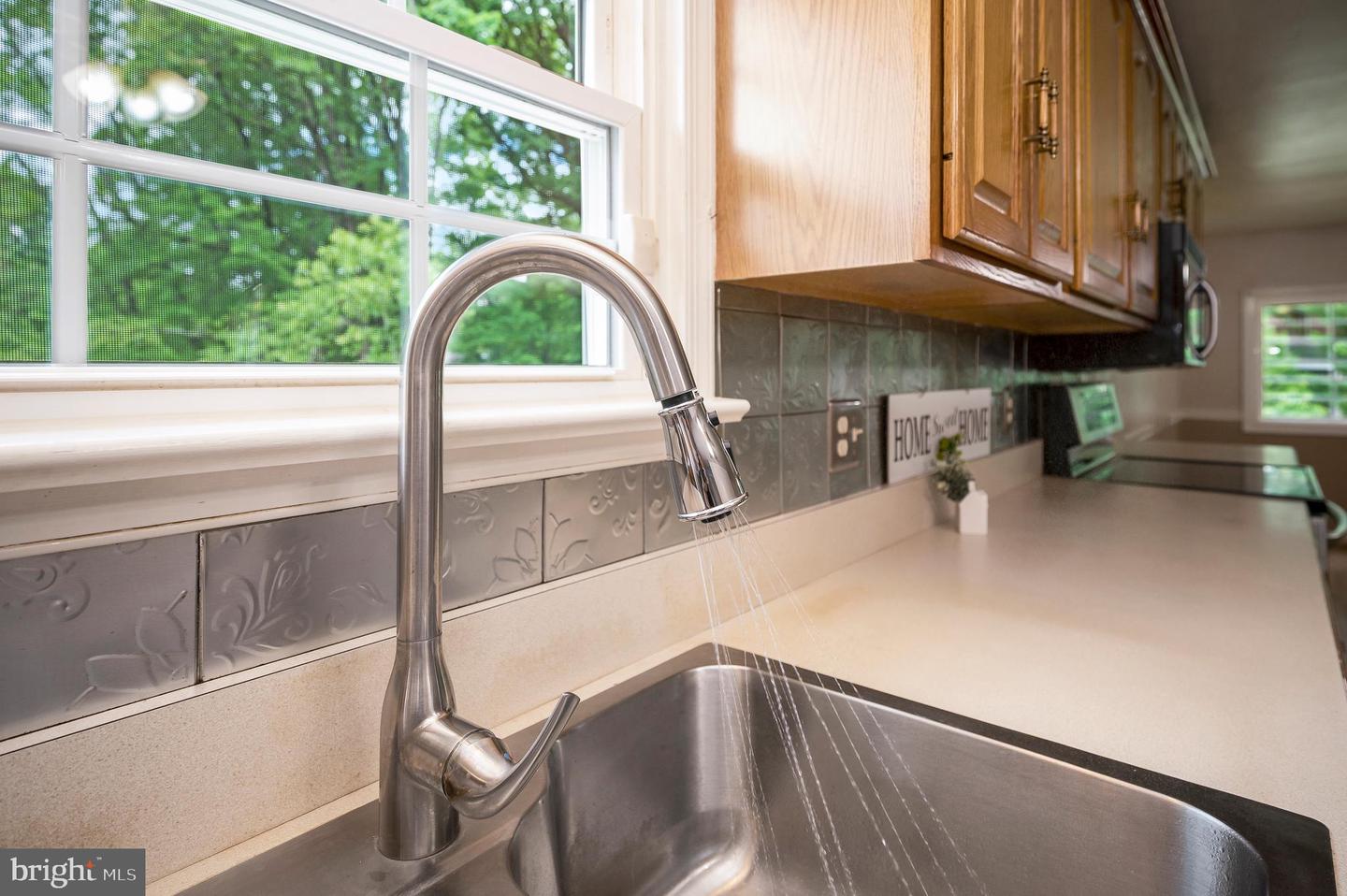 82 HALL LN, FREDERICKSBURG, Virginia 22406, 4 Bedrooms Bedrooms, ,2 BathroomsBathrooms,Residential,For sale,82 HALL LN,VAST2037888 MLS # VAST2037888