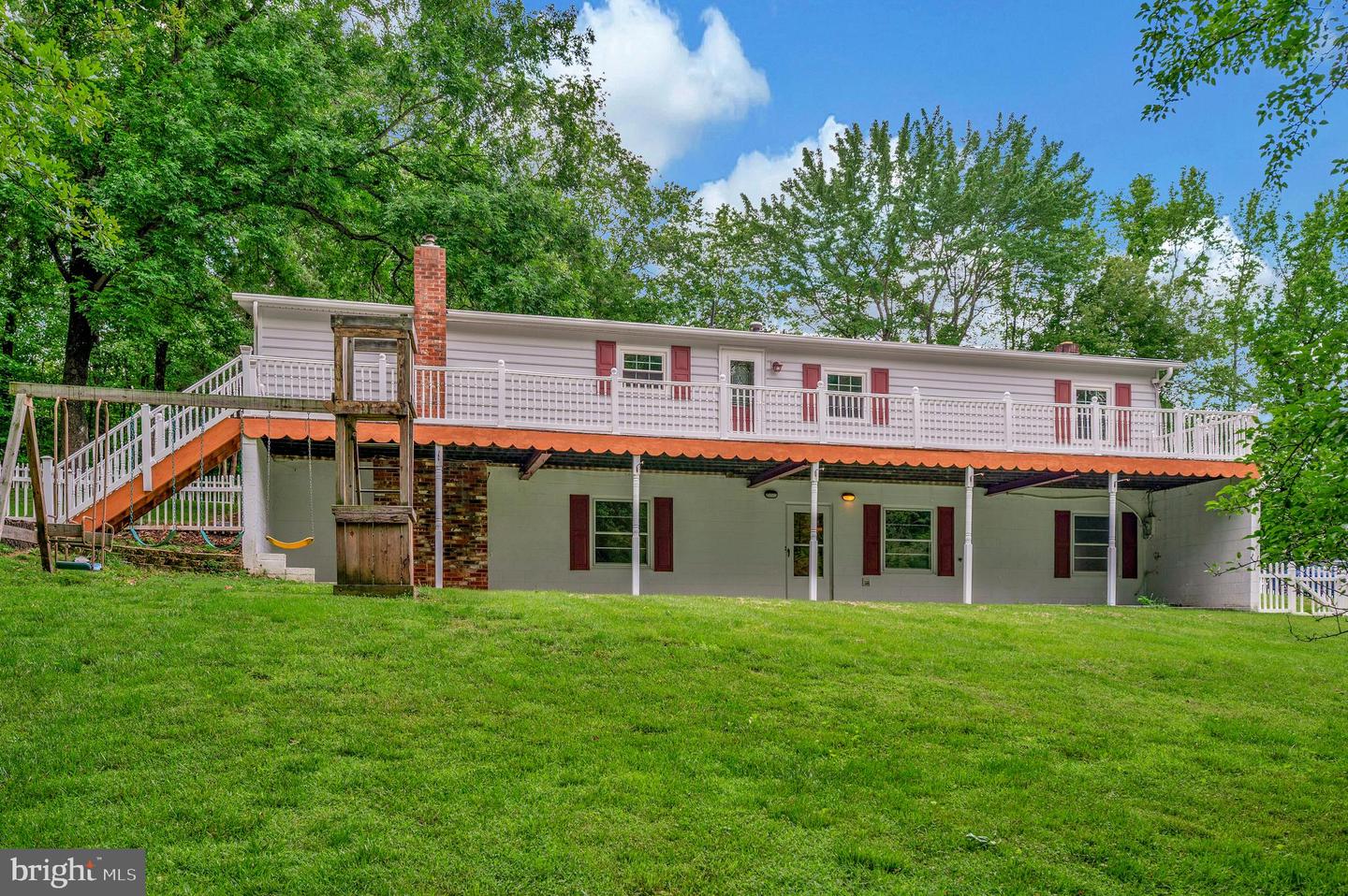 82 HALL LN, FREDERICKSBURG, Virginia 22406, 4 Bedrooms Bedrooms, ,2 BathroomsBathrooms,Residential,For sale,82 HALL LN,VAST2037888 MLS # VAST2037888