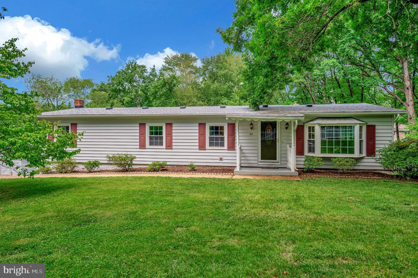82 HALL LN, FREDERICKSBURG, Virginia 22406, 4 Bedrooms Bedrooms, ,2 BathroomsBathrooms,Residential,For sale,82 HALL LN,VAST2037888 MLS # VAST2037888