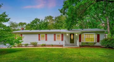 82 HALL LN, FREDERICKSBURG, Virginia 22406, 4 Bedrooms Bedrooms, ,2 BathroomsBathrooms,Residential,For sale,82 HALL LN,VAST2037888 MLS # VAST2037888