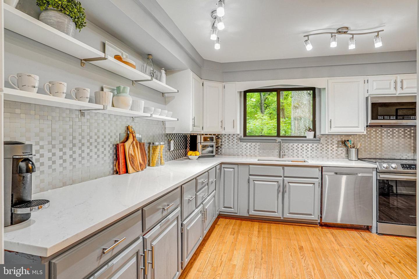 3209 BARKLEY DR, FAIRFAX, Virginia 22031, 5 Bedrooms Bedrooms, ,3 BathroomsBathrooms,Residential,For sale,3209 BARKLEY DR,VAFX2234712 MLS # VAFX2234712