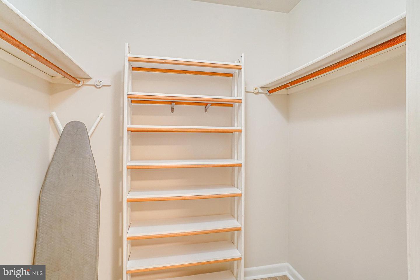 3209 BARKLEY DR, FAIRFAX, Virginia 22031, 5 Bedrooms Bedrooms, ,3 BathroomsBathrooms,Residential,For sale,3209 BARKLEY DR,VAFX2234712 MLS # VAFX2234712