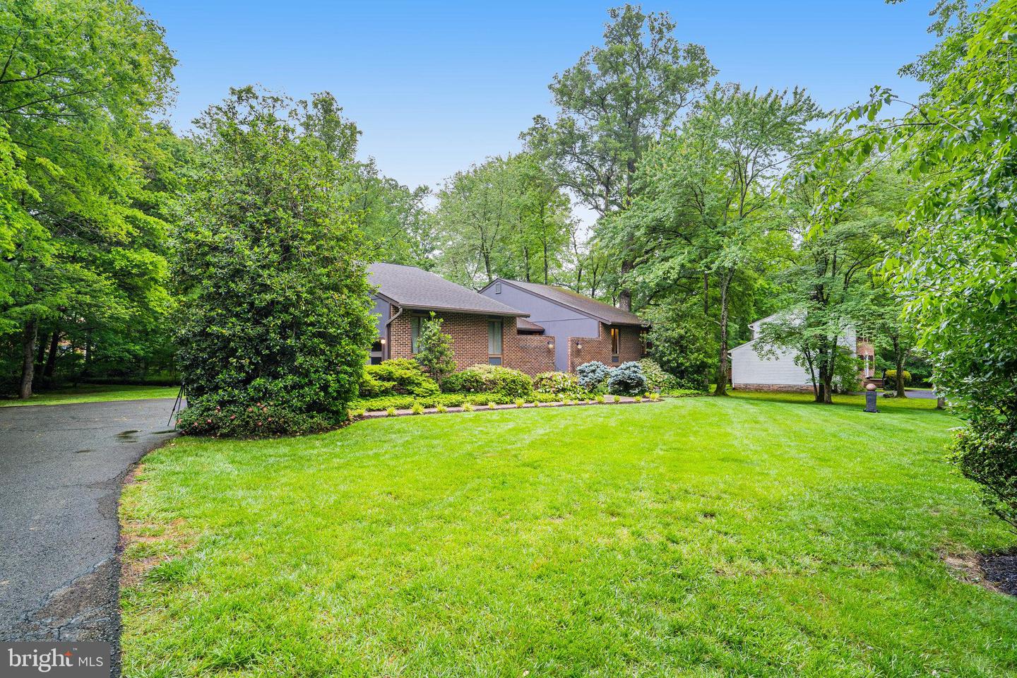 3209 BARKLEY DR, FAIRFAX, Virginia 22031, 5 Bedrooms Bedrooms, ,3 BathroomsBathrooms,Residential,For sale,3209 BARKLEY DR,VAFX2234712 MLS # VAFX2234712
