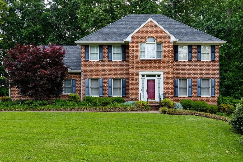 116 PELHAM WOODS CIR, WAYNESBORO, Virginia 22980, 5 Bedrooms Bedrooms, ,2 BathroomsBathrooms,Residential,116 PELHAM WOODS CIR,664686 MLS # 664686