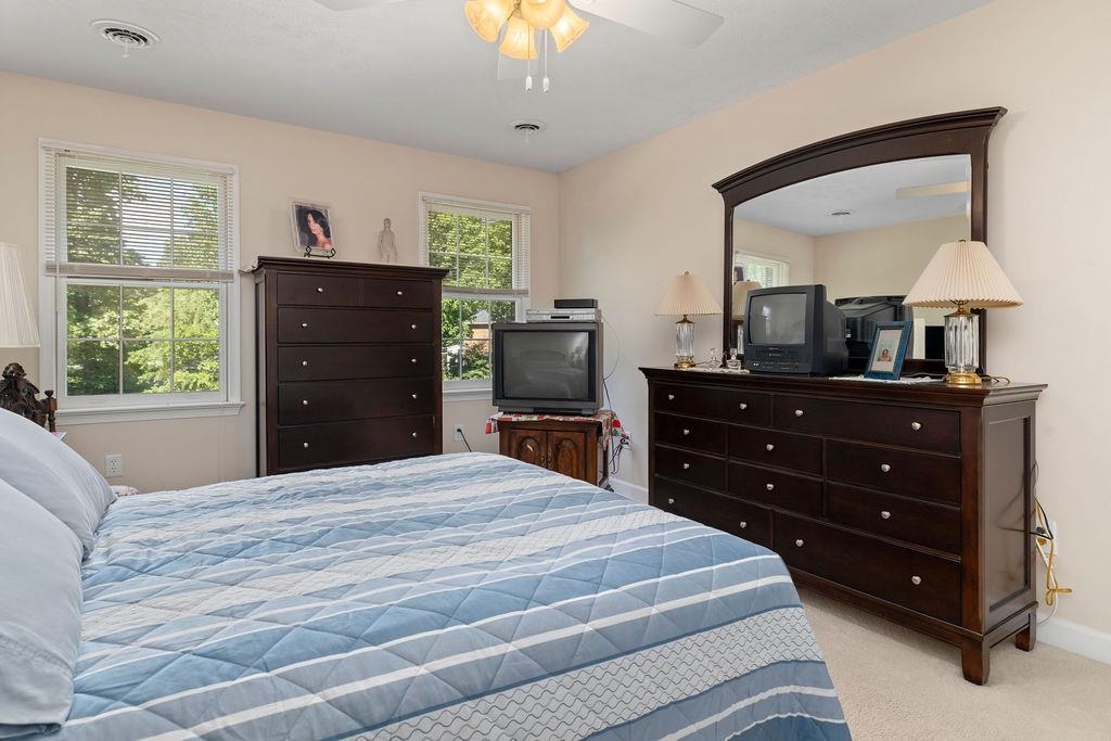 116 PELHAM WOODS CIR, WAYNESBORO, Virginia 22980, 5 Bedrooms Bedrooms, ,2 BathroomsBathrooms,Residential,116 PELHAM WOODS CIR,664686 MLS # 664686
