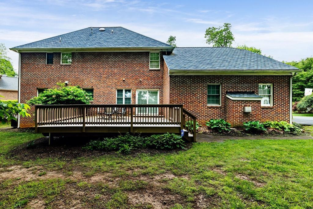 116 PELHAM WOODS CIR, WAYNESBORO, Virginia 22980, 5 Bedrooms Bedrooms, ,2 BathroomsBathrooms,Residential,116 PELHAM WOODS CIR,664686 MLS # 664686