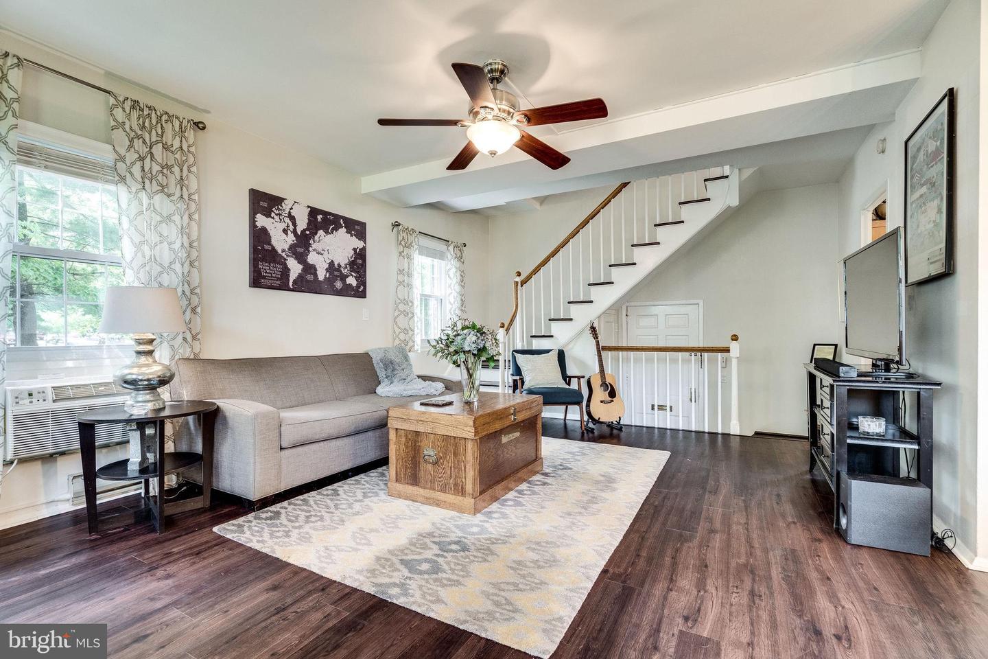 1608 PRESTON RD, ALEXANDRIA, Virginia 22302, 2 Bedrooms Bedrooms, ,1 BathroomBathrooms,Residential,For sale,1608 PRESTON RD,VAAX2044328 MLS # VAAX2044328
