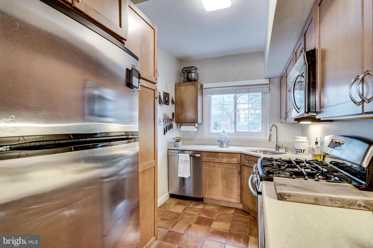 1608 PRESTON RD, ALEXANDRIA, Virginia 22302, 2 Bedrooms Bedrooms, ,1 BathroomBathrooms,Residential,For sale,1608 PRESTON RD,VAAX2044328 MLS # VAAX2044328