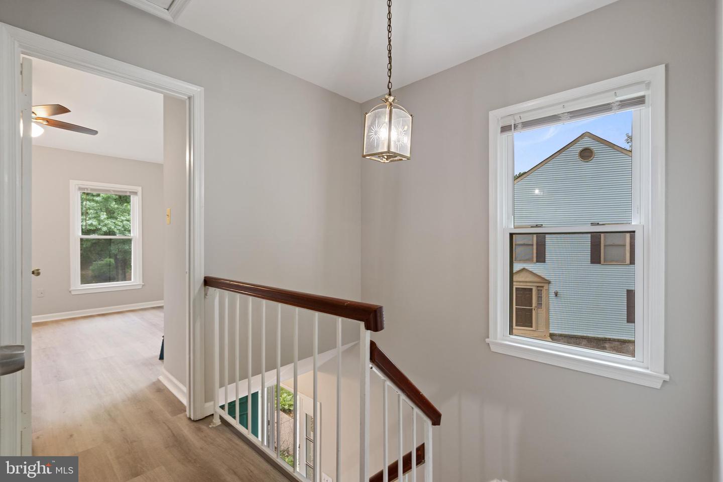 8498 LAUREL OAK DR, SPRINGFIELD, Virginia 22153, 3 Bedrooms Bedrooms, ,3 BathroomsBathrooms,Residential,For sale,8498 LAUREL OAK DR,VAFX2235428 MLS # VAFX2235428
