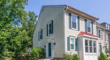 8498 LAUREL OAK DR, SPRINGFIELD, Virginia 22153, 3 Bedrooms Bedrooms, ,3 BathroomsBathrooms,Residential,For sale,8498 LAUREL OAK DR,VAFX2235428 MLS # VAFX2235428