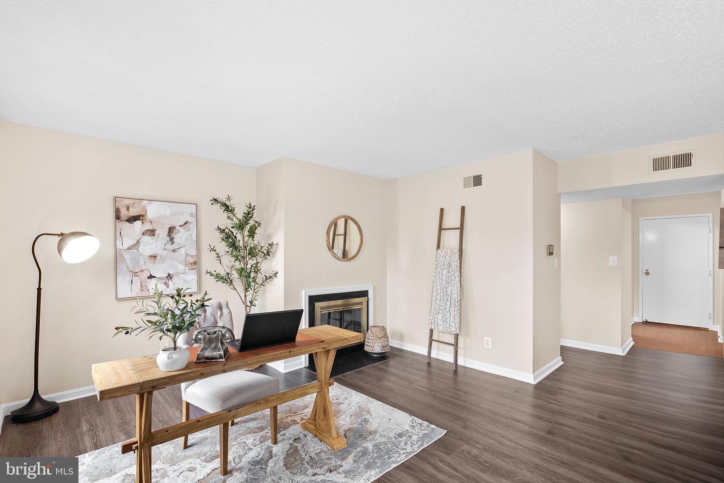 803 N HOWARD ST #435, ALEXANDRIA, Virginia 22304, 2 Bedrooms Bedrooms, ,2 BathroomsBathrooms,Residential,For sale,803 N HOWARD ST #435,VAAX2044388 MLS # VAAX2044388
