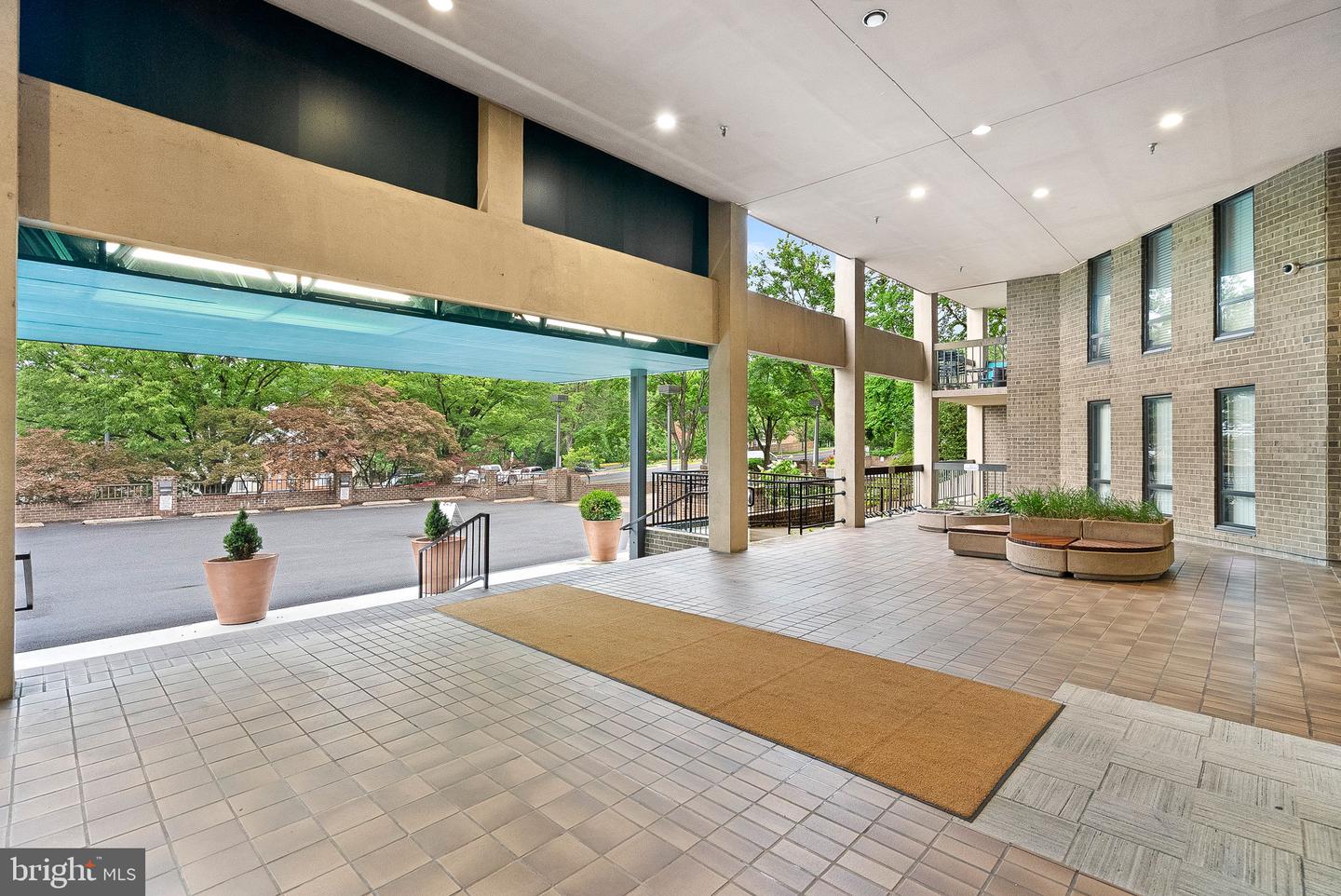 803 N HOWARD ST #435, ALEXANDRIA, Virginia 22304, 2 Bedrooms Bedrooms, ,2 BathroomsBathrooms,Residential,For sale,803 N HOWARD ST #435,VAAX2044388 MLS # VAAX2044388