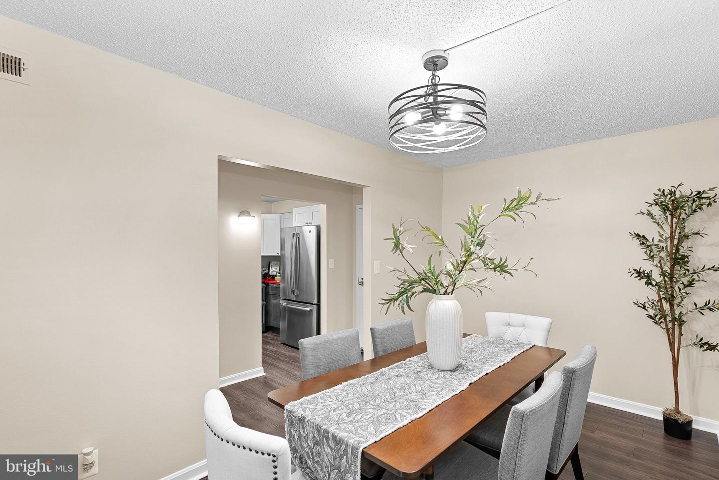 803 N HOWARD ST #435, ALEXANDRIA, Virginia 22304, 2 Bedrooms Bedrooms, ,2 BathroomsBathrooms,Residential,For sale,803 N HOWARD ST #435,VAAX2044388 MLS # VAAX2044388