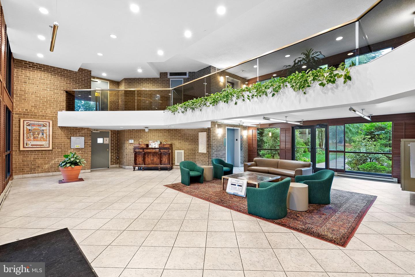 803 N HOWARD ST #435, ALEXANDRIA, Virginia 22304, 2 Bedrooms Bedrooms, ,2 BathroomsBathrooms,Residential,For sale,803 N HOWARD ST #435,VAAX2044388 MLS # VAAX2044388