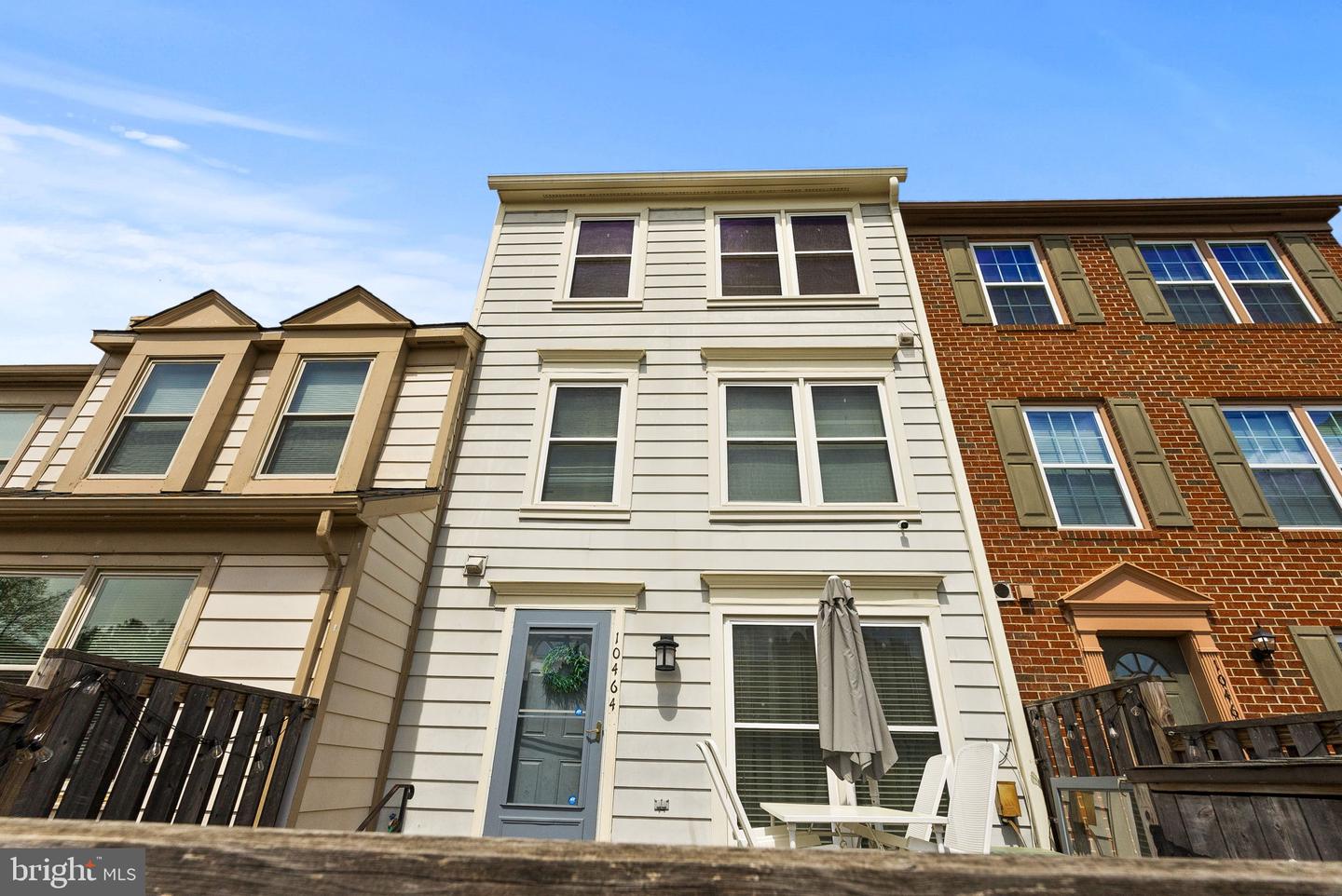 10464 PARADISE CT, MANASSAS, Virginia 20109, 3 Bedrooms Bedrooms, ,2 BathroomsBathrooms,Residential,For sale,10464 PARADISE CT,VAPW2092590 MLS # VAPW2092590