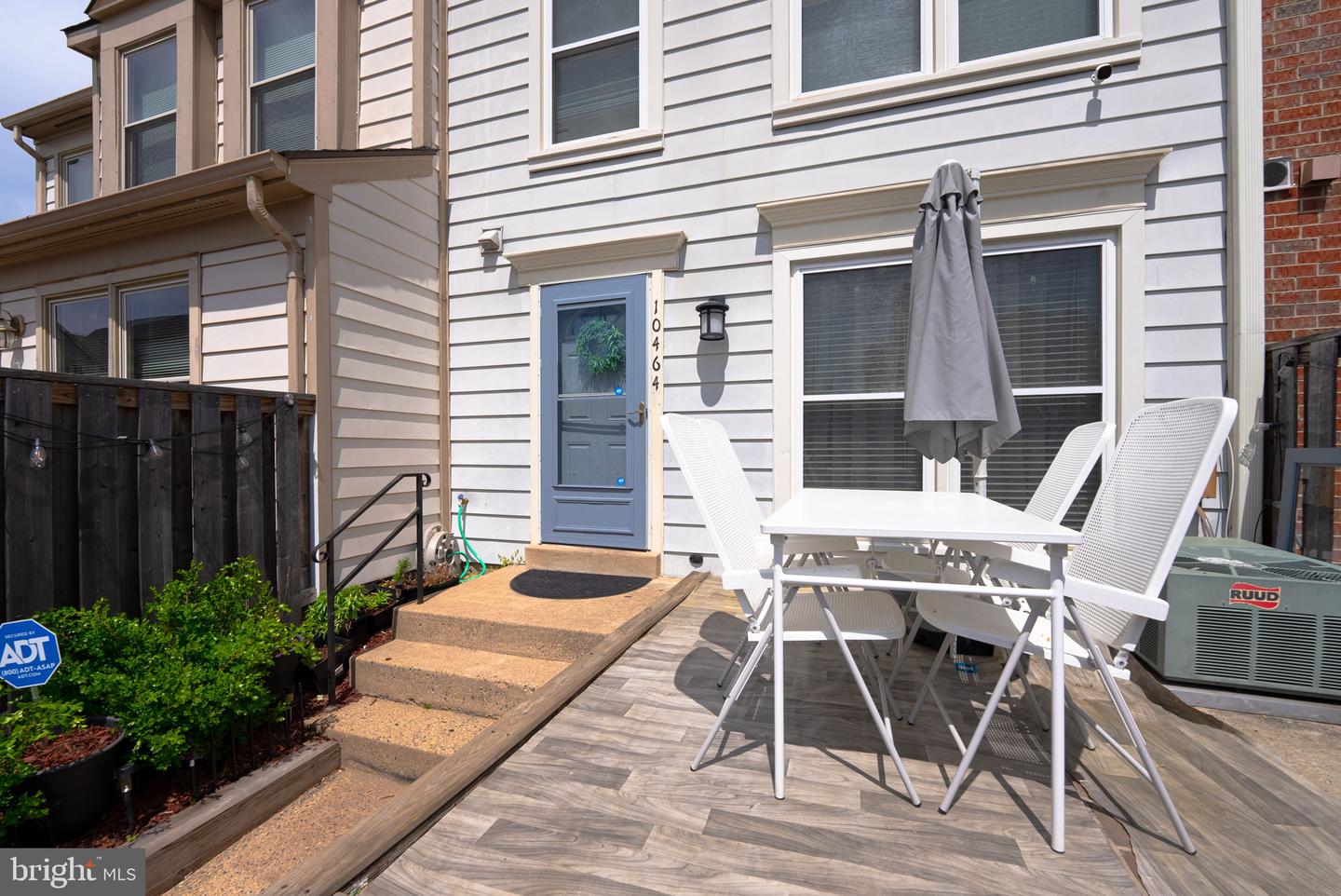 10464 PARADISE CT, MANASSAS, Virginia 20109, 3 Bedrooms Bedrooms, ,2 BathroomsBathrooms,Residential,For sale,10464 PARADISE CT,VAPW2092590 MLS # VAPW2092590