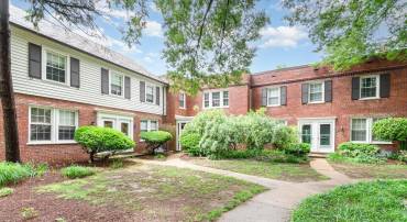 2600 16TH ST S #696, ARLINGTON, Virginia 22204, 2 Bedrooms Bedrooms, ,1 BathroomBathrooms,Residential,For sale,2600 16TH ST S #696,VAAR2056372 MLS # VAAR2056372