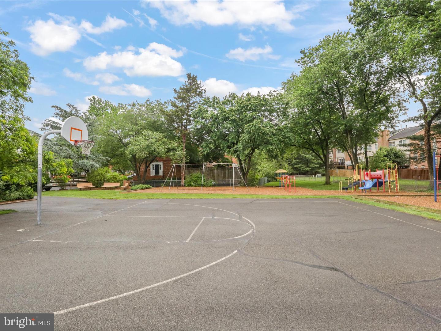 6558 GILDAR ST, ALEXANDRIA, Virginia 22310, 3 Bedrooms Bedrooms, ,2 BathroomsBathrooms,Residential,For sale,6558 GILDAR ST,VAFX2235842 MLS # VAFX2235842