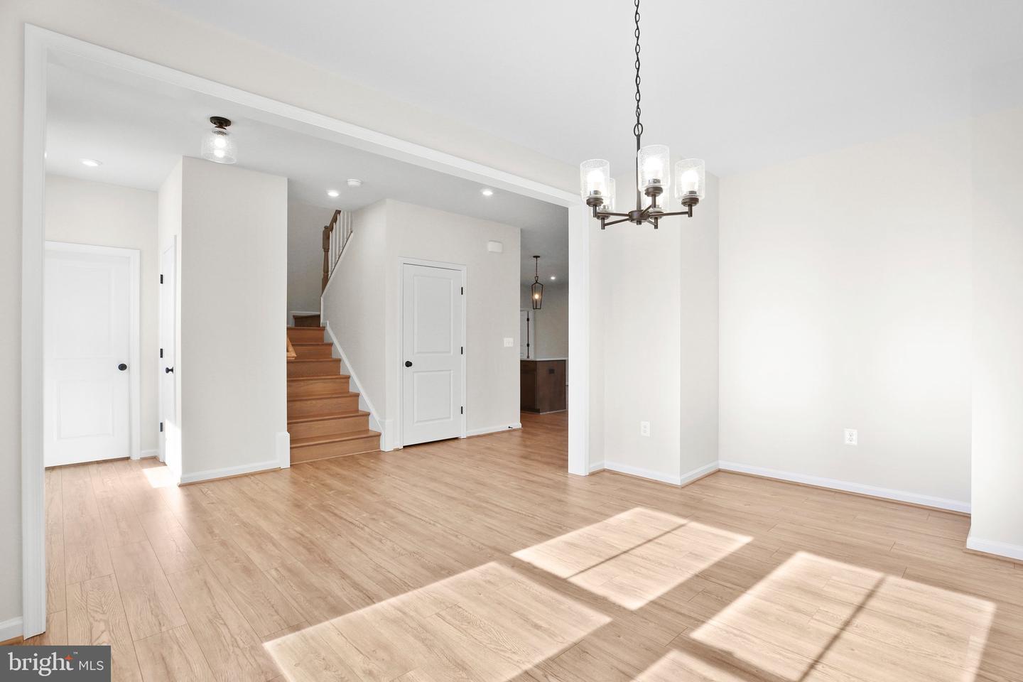1 BLAKELY ST, FREDERICKSBURG, Virginia 22408, 4 Bedrooms Bedrooms, ,2 BathroomsBathrooms,Residential,For sale,1 BLAKELY ST,VASP2032516 MLS # VASP2032516